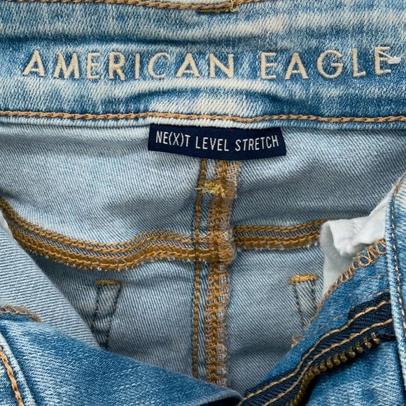 American Eagle Hi Rise Jegging Crop Destroyed Jeans Size 0 - Picture 9 of 12